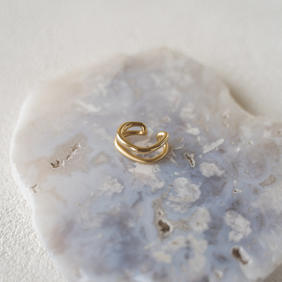 Luminous (ear cuff)