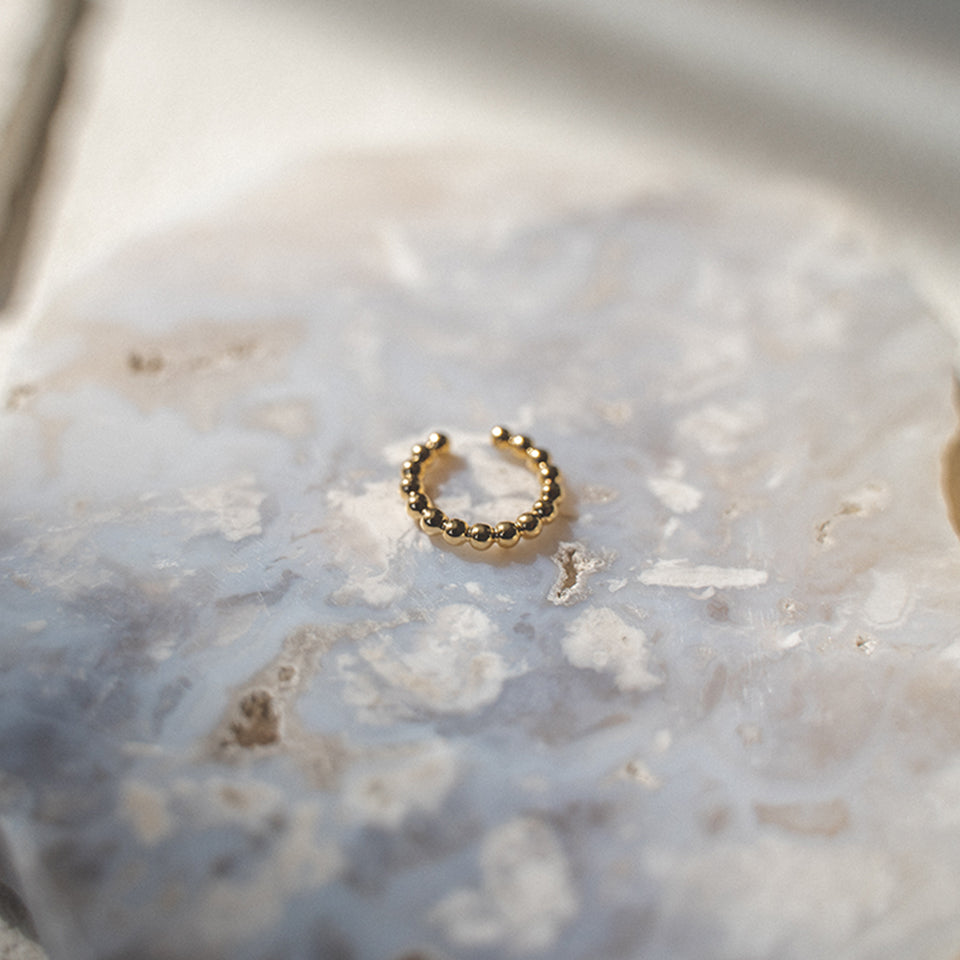 Raspberry (ear cuff)